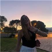 Profesora de inglés con amplia formación y experiencia disponible para dar clases de inglés y francés a todos los niveles y edades