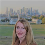 Career Coach helping students decide the right career path