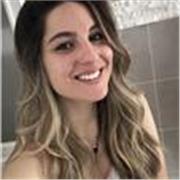 Laureata in Lingue e Letterature Straniere Moderne. Esperienza come docente di sostegno