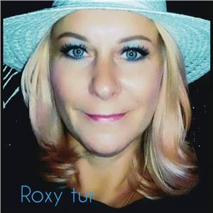 Roxy Tur Cantautrice
