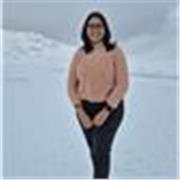 Fluent English speaker offering private English lessons for children and adults
