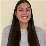 Studentessa universitaria cerca ragazzi per aiuto compiti qualche ora a settimana