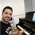Profesor de piano, voz y lenguaje musical