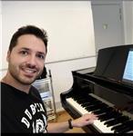 Profesor de piano, voz y lenguaje musical