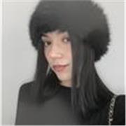 Laureata in “Lingue e culture moderne” (L-11). Disponibile per inglese, spagnolo e italiano