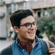 Laureando in ingegneria meccanica offre lezione di Matematica e Fisica a studenti del liceo