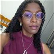 Professora particular de Língua Portuguesa e suas Literaturas, com atuação no ensino online, desenvolvendo aulas personalizadas