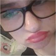 I give beginner guitar lessons to improve your skills.