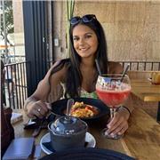 My online maths lessons are structured, supportive, and tailored to each student’s individual needs.