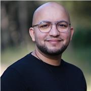 Professeur de français et de culture générale à l'attention des jeunes allant du primaire au lycée