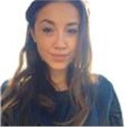 Laureata in Comunicazione Media e ADV e Istruzione Superiore in Lingua Inglese e Francese