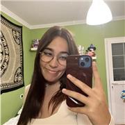 Profesora de refuerzo y aprendizaje de inglés para niños de entre 4 y 16 años