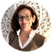 En souffrance dans votre vie personnelle ou professionnelle ? Je vous propose un accompagnement bienveillant et sur mesure afin de vous aider à dépasser votre problématique de façon positive et efficace.