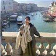 I am open minded and friendly person, therefore, I believe everyone can enjoy learning Japanese with me. 