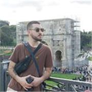 Graduado Historia del Arte por la UMA Y Máster en Formación del Profesorado en educación Secundaria (Geografía e Historia)