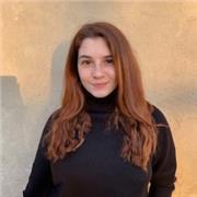 Laureata in mediazione linguistica e culturale mi offro come aiuto compiti