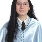 Soy graduada en Pedagogía, con especialidad en dificultades del aprendizaje por la UVigo.