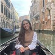 Profesora de apoyo escolar en inglés, francés, matemáticas, lengua y economía