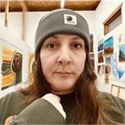 A contemporary artist looking for students that want to try anything and everything creative! With a splash of reading how too!
