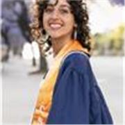 English tutor from California who helps teach children and adults with fluency. 