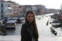Giovane ragazza madrelingua russa, offro lezioni private a persone di qualsiasi età