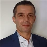 Sur le bassin vichyssois, doté d'un bac L, je propose des cours pratiques et adaptés, en visio ou à domicile, pour tous niveaux.