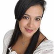 Me defino como una profesional de la educación con gran vocación, paciencia y empatía. A estudiantes de Primaria (6-11años)