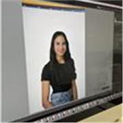 Estudiante universitaria , ofrezco clases particulares en Zaragoza , con experiencia previa como profesora de primaria .