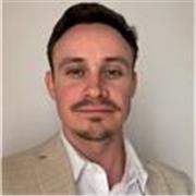 I am a Madrelingua English teacher who offers lessons for adolescents and adults
