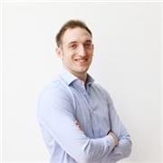 Cyber-Security, Networking e Informatica insegnate da Laureato ed Esperto in Sicurezza Informatica
