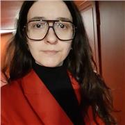 Ragazza di 34 anni  offre ripetizioni e aiuto compiti per bambini di scuola primaria e secondaria di primo grado per materie umanistiche e scientifiche. Esperienza nel settore