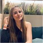 Estudiante de bachillerato, responsable y puntual. Niñera con experiencia familiar, apoyo en deberes (idiomas y matemáticas)