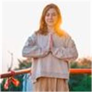 I provide private and group yoga sessions tailored to your needs and preferences. 