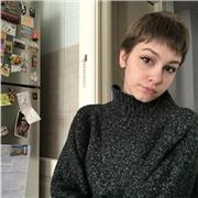 Sono una studentessa magistrale di illustrazione per l'editoria e per l'infanzia. Posso dare lezioni di disegno anatomico, disegno dal vero e disegno gestuale