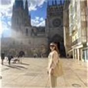Profesora nativa en chino, y especializada en adultos