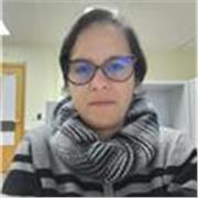 Profesor de apoyo escolar especializado en estudiantes de secundaria y universitarios