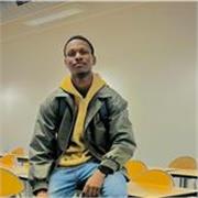 Je suis un prof de soutien scolaire chez complétude qui dispense des cours de soutien en maths et  physique/chimie à des élèves. 