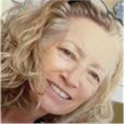 Formatrice en langues vivantes, français, allemand, anglais
Parfaitement trilingue