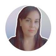 Psicóloga y profesora con metodología educativa a distancia que se adapta a todas las edades.