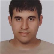 Sono studente che è inscritto nel' università degli studi di parma,posso parlare inglese e arabio fluente e ho un baso di italiano