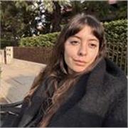 Profesora de biología ofrece clases particulares para estudiantes de escuela y universitarios de manera virtual 