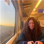 Disponibile per aiutare nello svolgimento dei compiti e per capire più a fondo gli argomenti più ostici