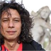 Profesor de escritura. Enseño cómo hacer que tu expresión escrita sea clara y precisa para lograr tus objetivos comunicacionales