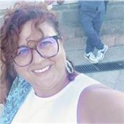 laureata in lettere offre ripetizioni a ragazzi di scuola media e scuole superiori