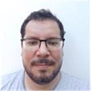 Maestro de español con experiencia en adolescentes, jóvenes y adultos