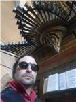 Profesor de piano y teclado en general. también se dan clases de violín, flauta dulce y canto
