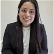 Clases de ciencias políticas, ciencias sociales, historía y leyes; diversos niveles