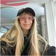 Polnisch-Nachhilfelehrerin, die auch gerne bei anderen Sprachen hilft.