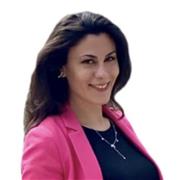 Laureanda in Economia & Management Internazionale, impartisce lezioni di inglese e francese a studenti liceali e scuole medie