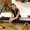 Pianista diplomata con lode al conservatorio san pietro a majella propone lezioni individuali di strumento in presenza e online